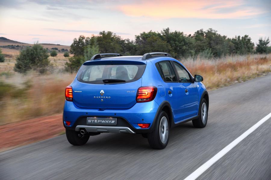  Renault Sandero Stepway Plus 2018 года  (ZA) (фото 8 из 19)